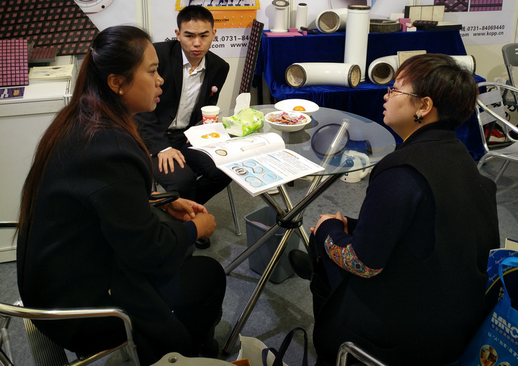必发365上海宝马展